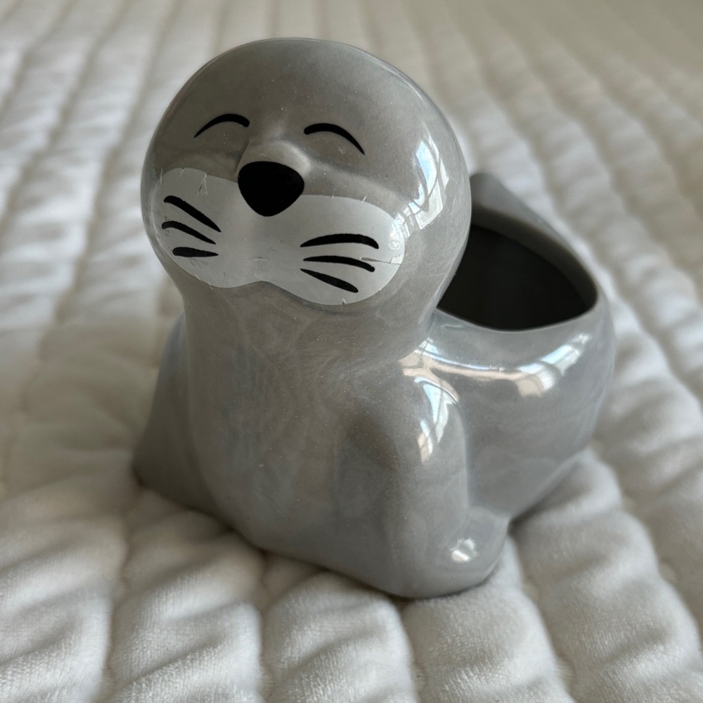 Gray Seal Ceramic planter or candle holder